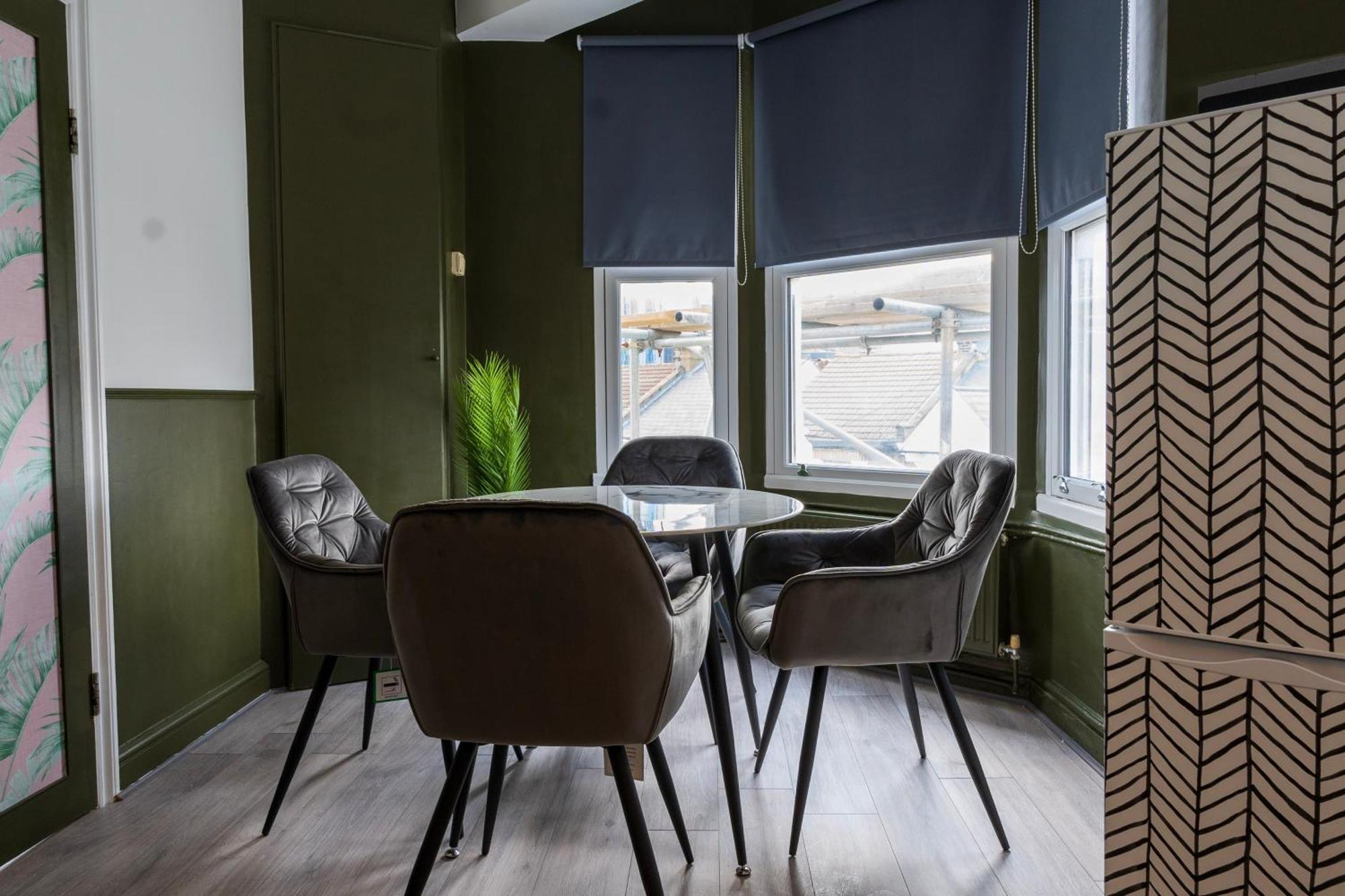 5C- Stylish Urban Retreat - Spacious 2 Bed Flat London Luaran gambar